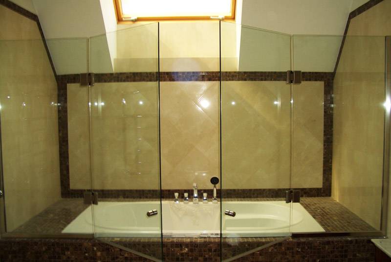 По сути, раздвижные шторы для ванны превращают обычную ванну в душевую каби - 31 august 2015 - blog - pregex-zabirova.