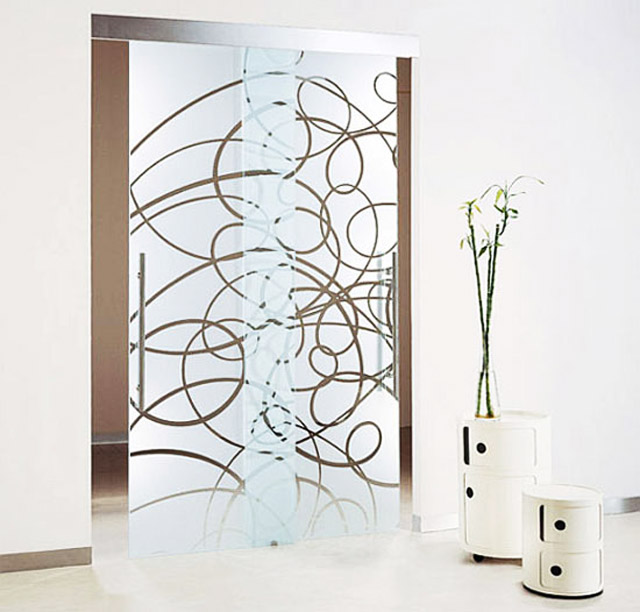Матовая стеклянная дверь с рисунком