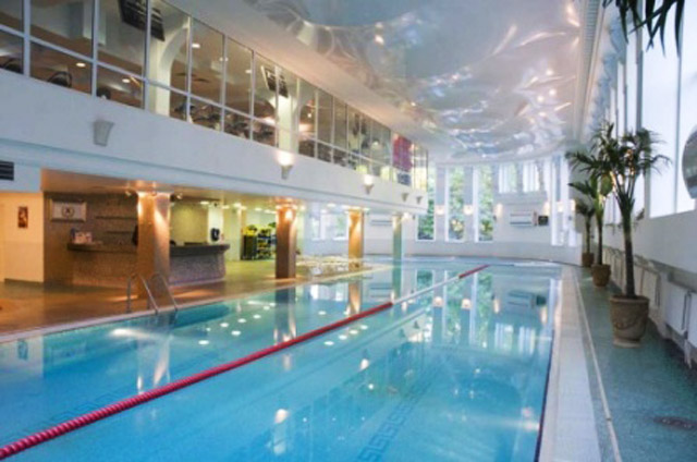 Стеклянные перегордки для бассейна Стеклянные перегордки для бассейна