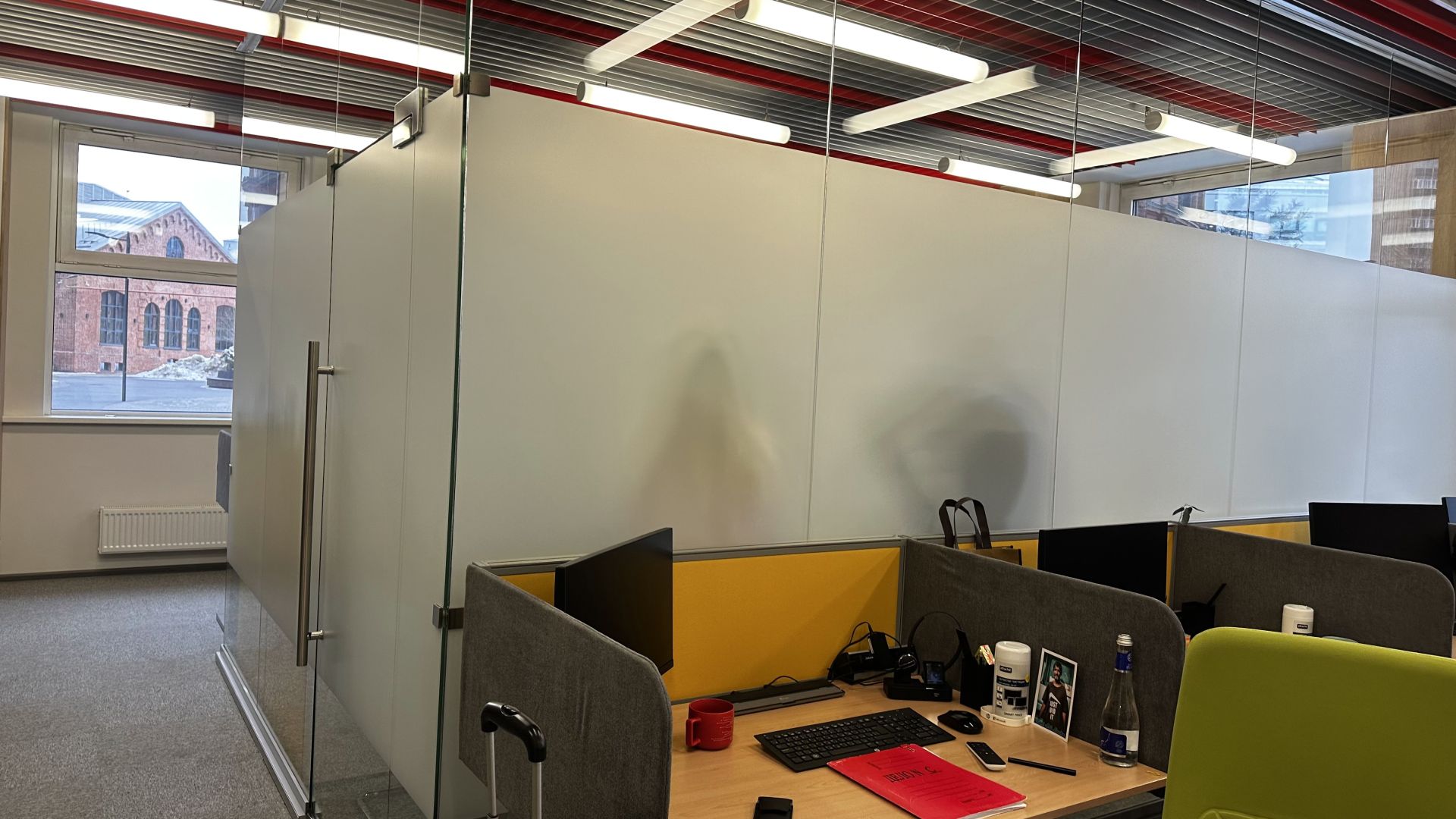 Офисные стеклянные перегородки