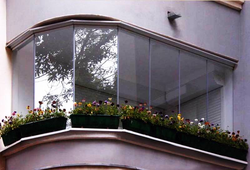 Стеклянные балконы