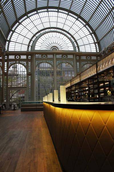 Paul Hamlyn Hall Champagne Bar