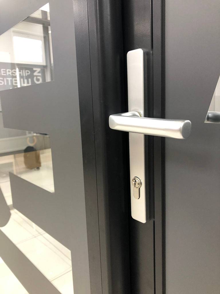 Рукоятка каркасной стеклянной двери Рукоятка каркасной стеклянной двери