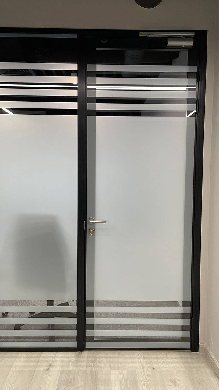 Дверь i-Doors - вид изнутри кабинета