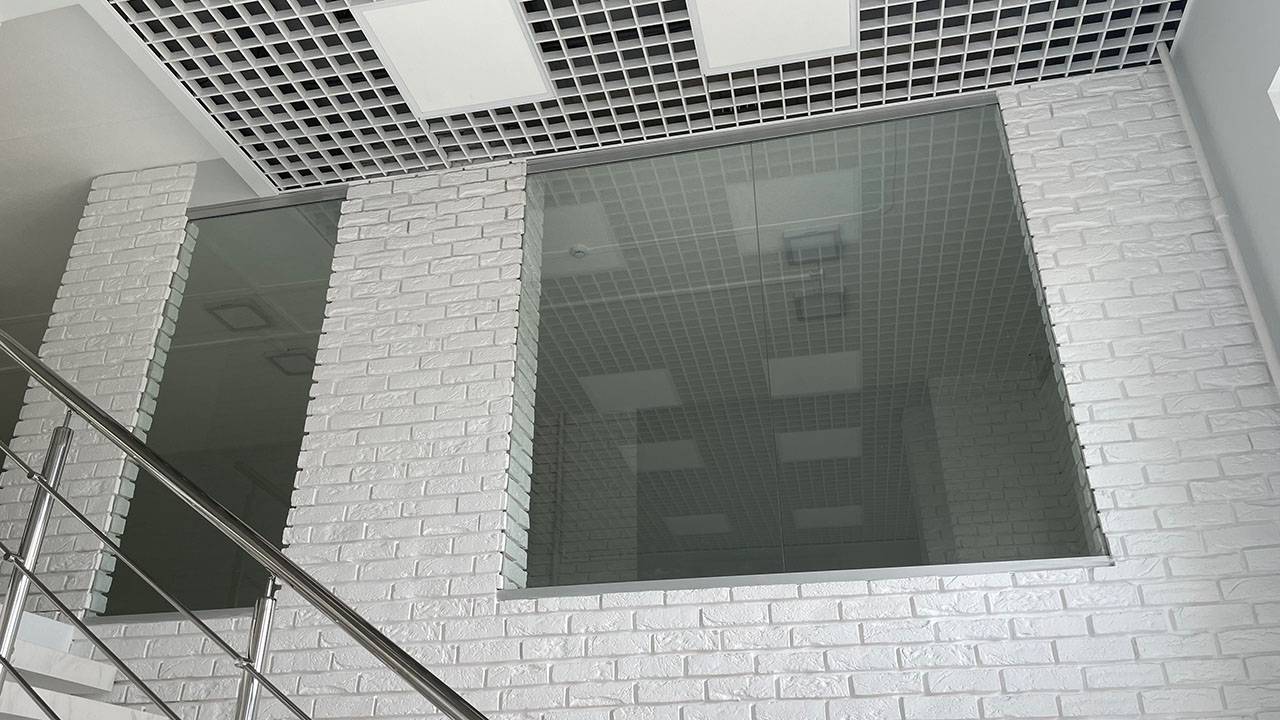 Перегородки из стекла оптивайт