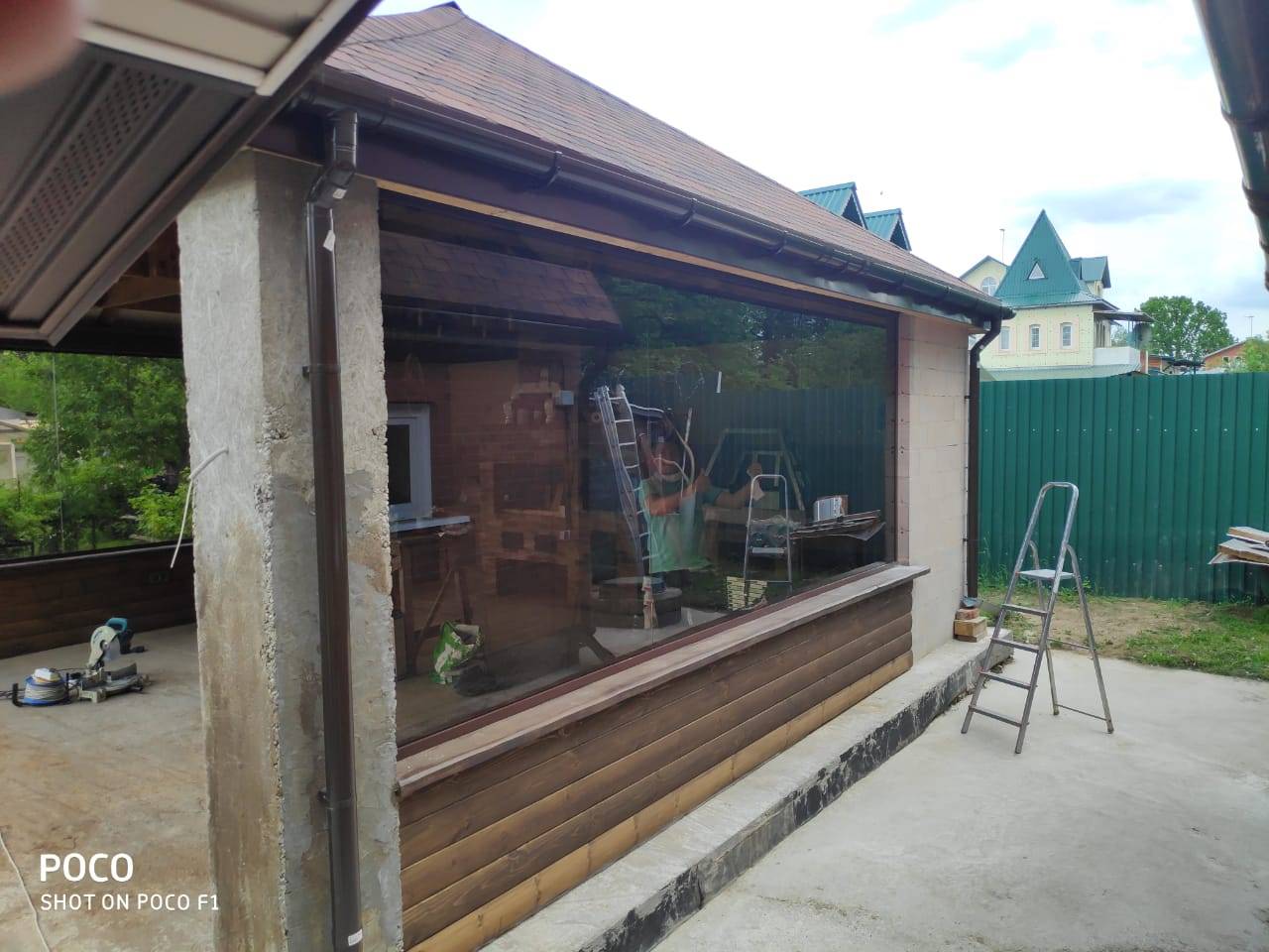 Остекление беседки