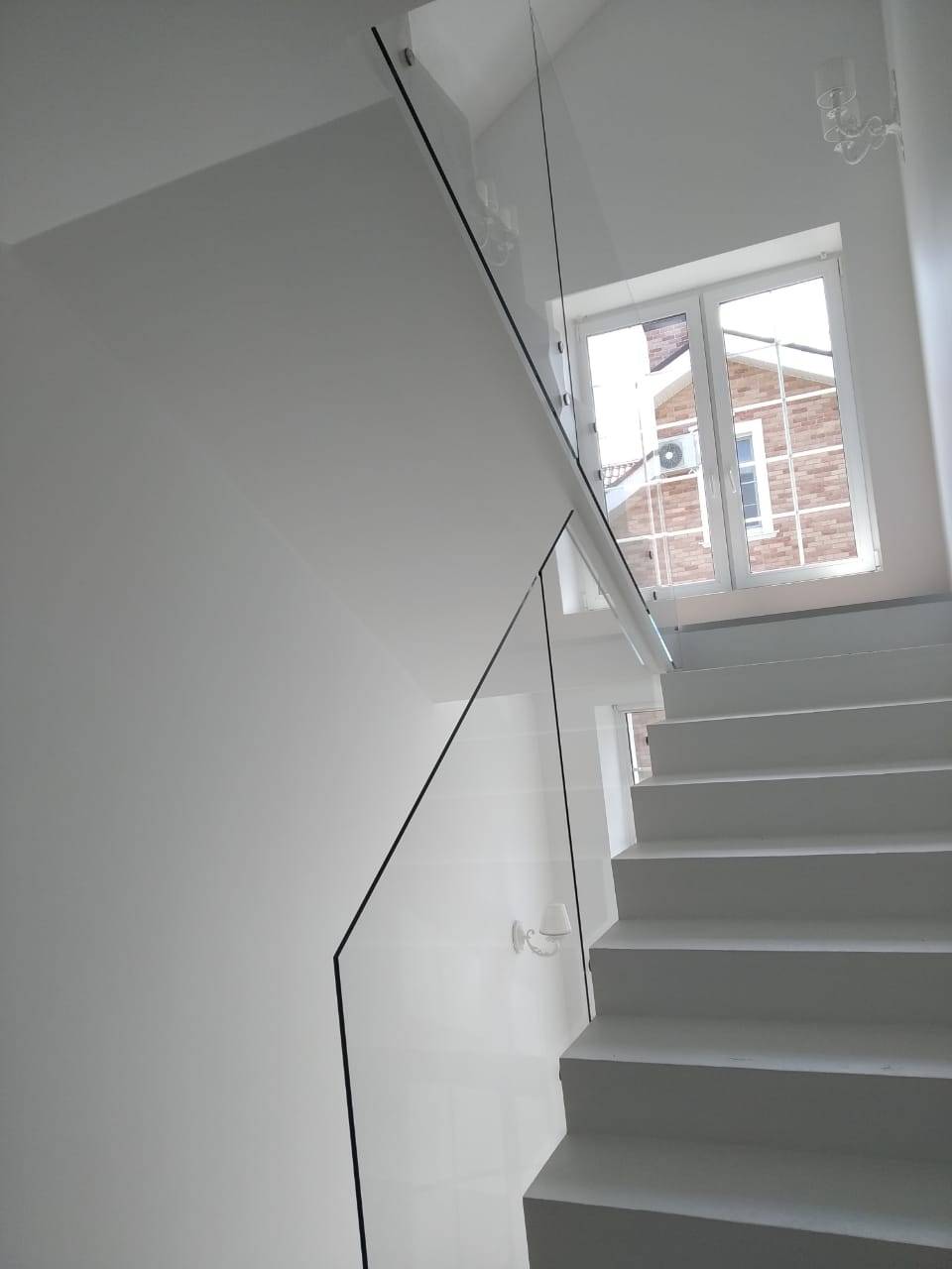 Прозрачное ограждение для лестницы 10 мм