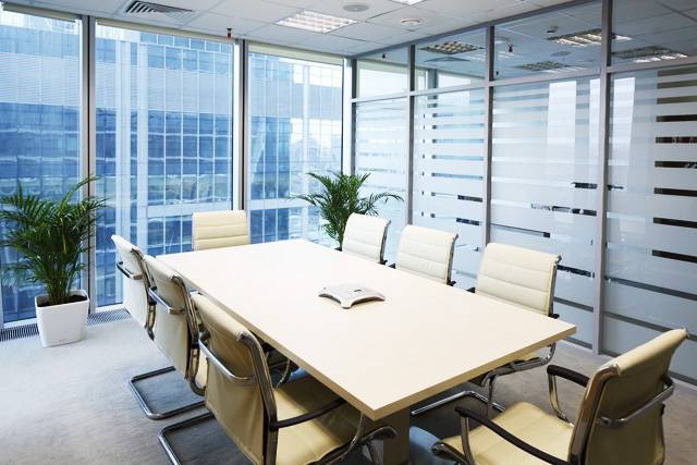 Каркасные стеклянные перегородки в Москва Сити