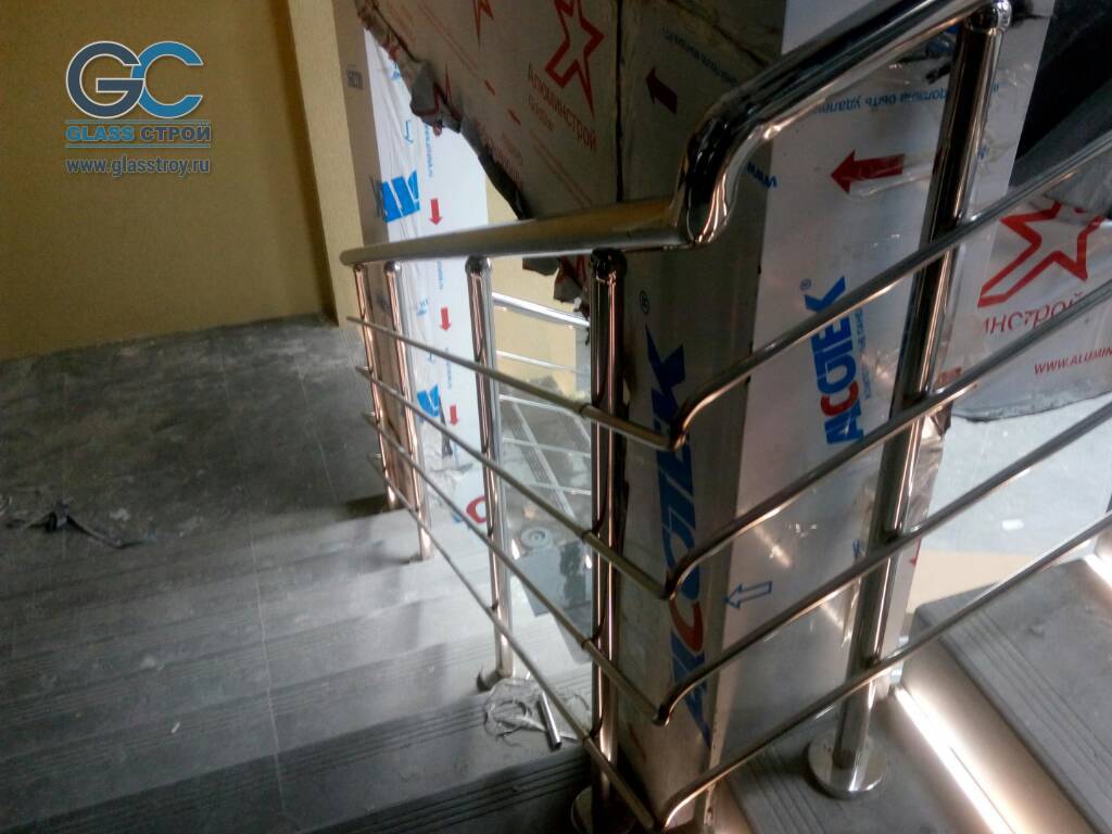 Лестничные ограждения из нержавеющей стали