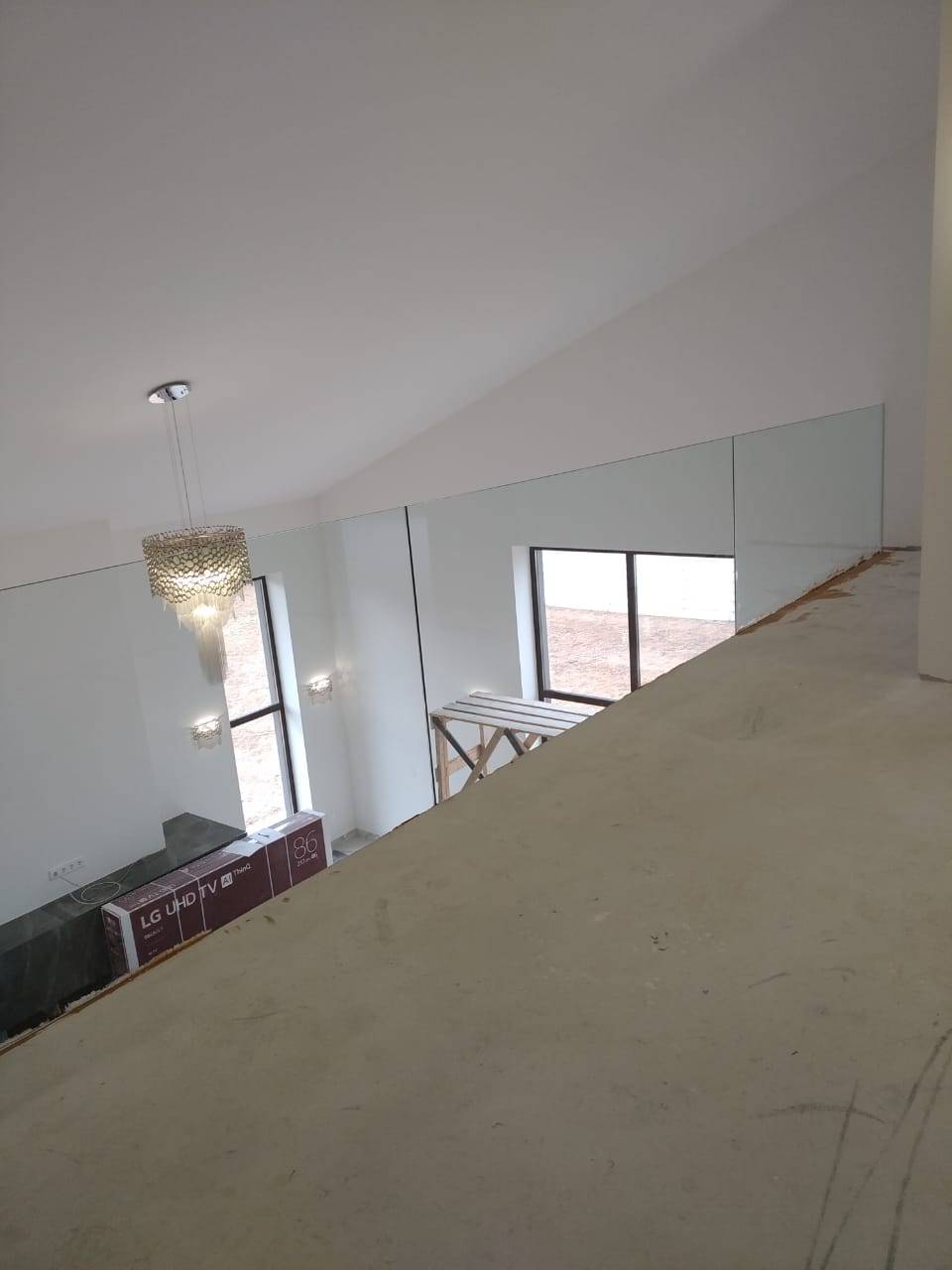 Прозрачные ограждения из триплекса