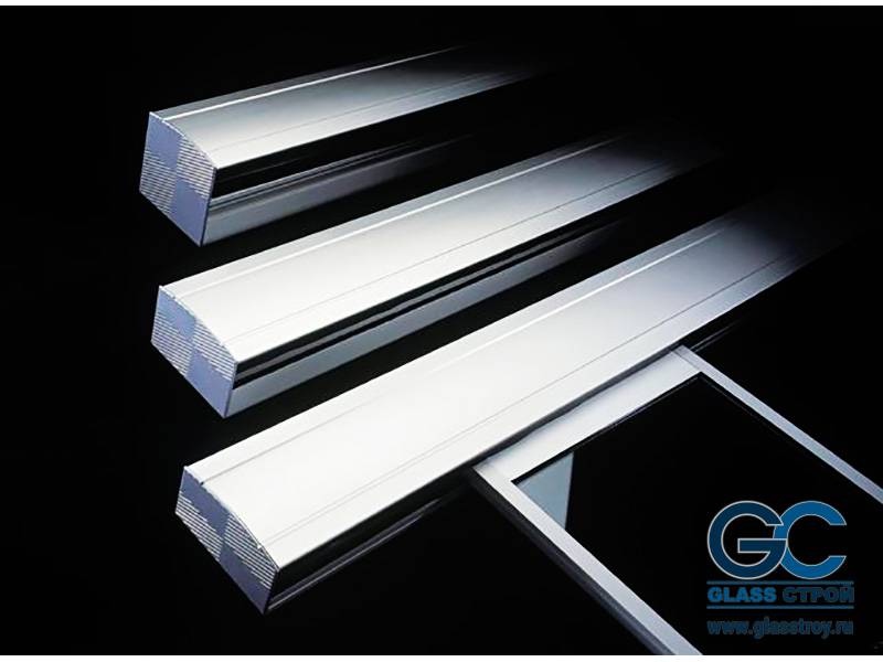 Механизм раздвижных дверей в закрытом виде