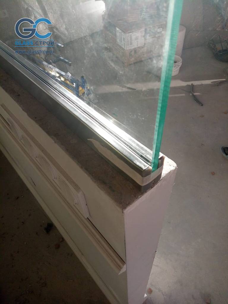 Фрамуга из стекла