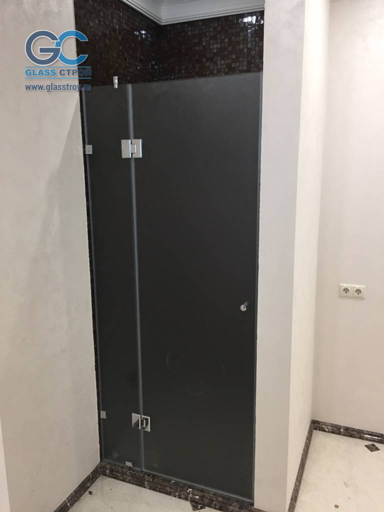 Ограждение из стекла для душевой Ограждение из стекла для душевой