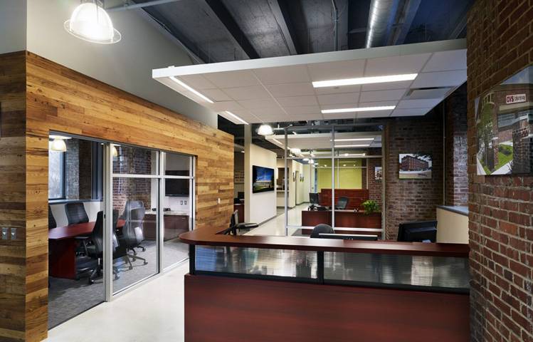 Интерьер на входе в офис