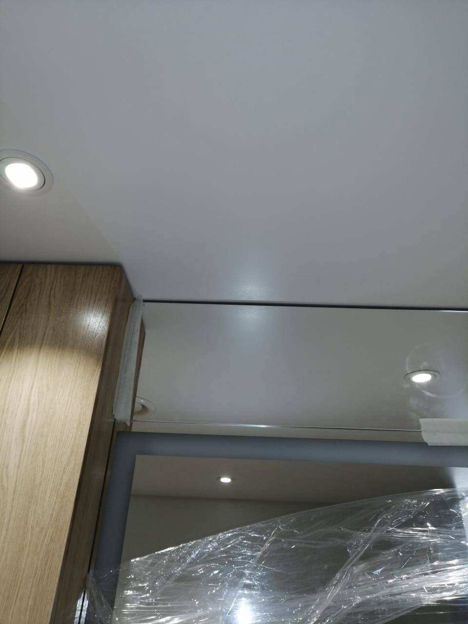 Зеркало - установка