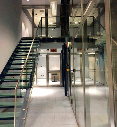 противопожарная дверь на лестницу