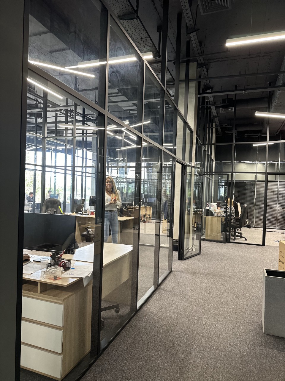 Алюминиевые профили для офиса