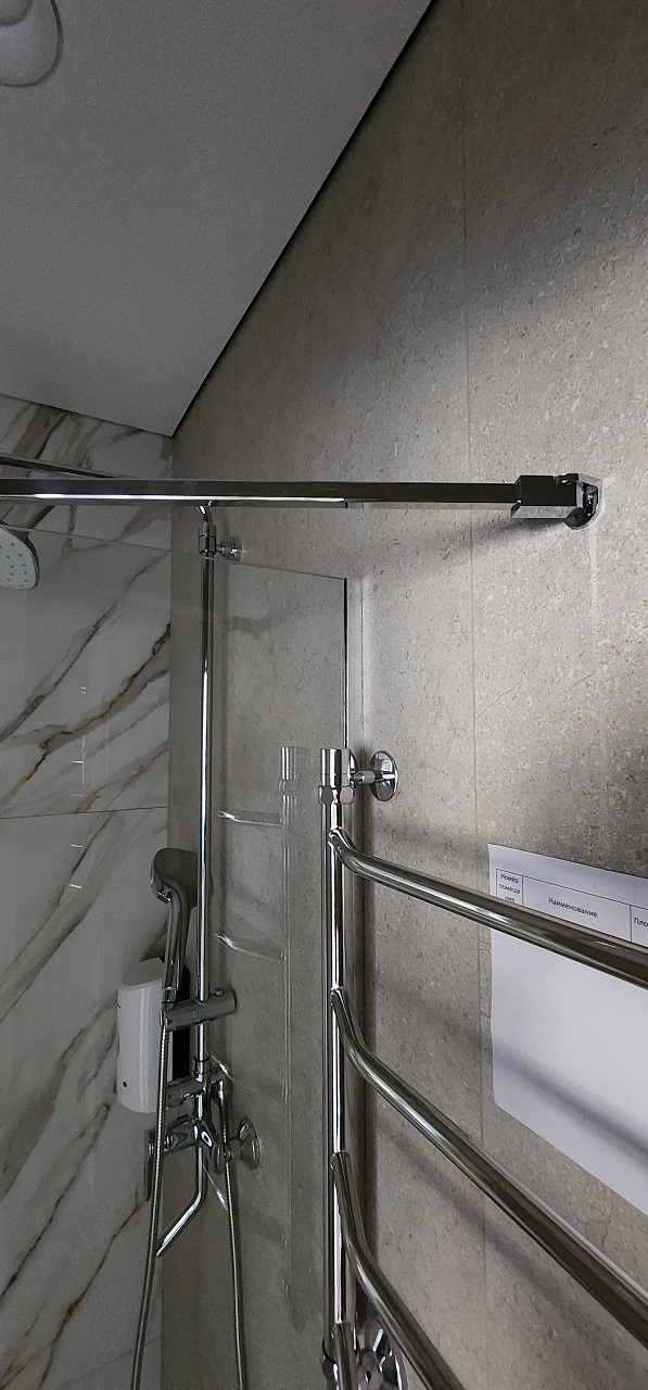 Установка душевых перегородок в квартире