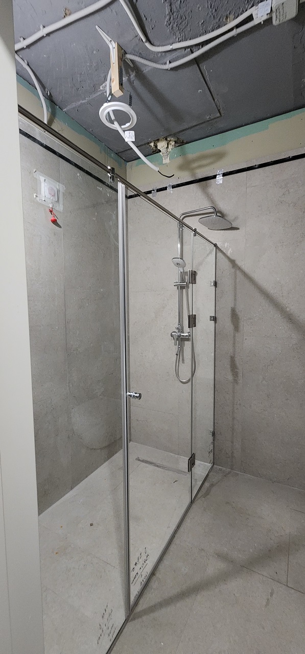 Душевая перегородка для ванной комнаты монтаж