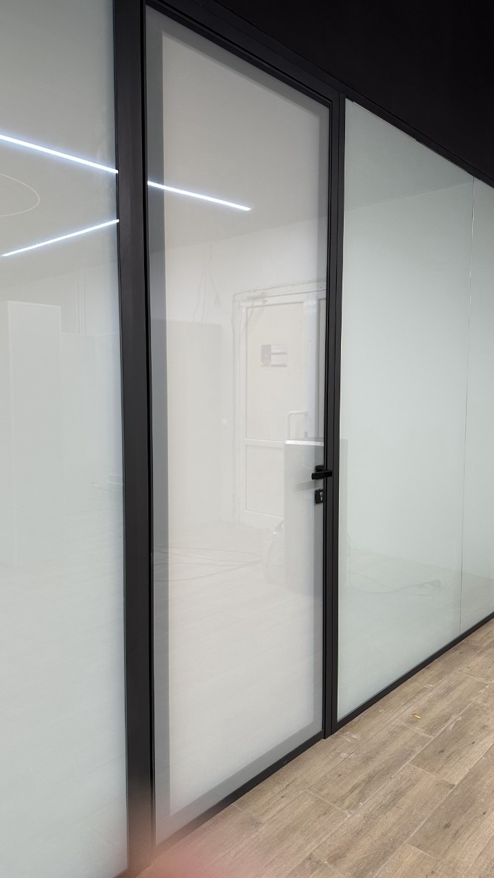 Смарт стекло для офиса