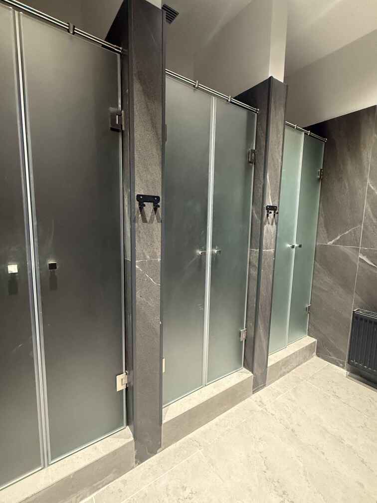 Душевые перегородки из стекла