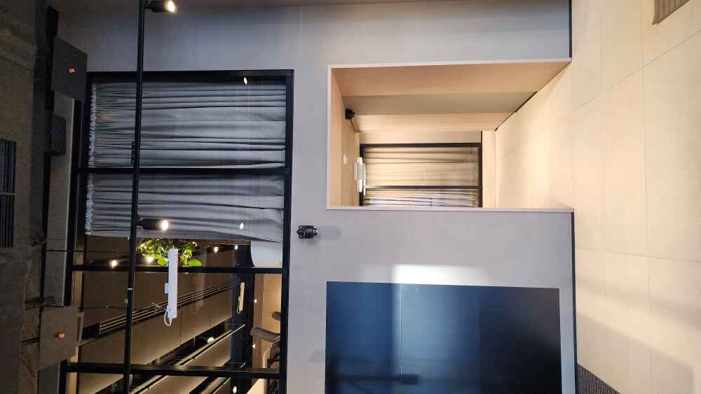 Противопожарные перегородки и двери