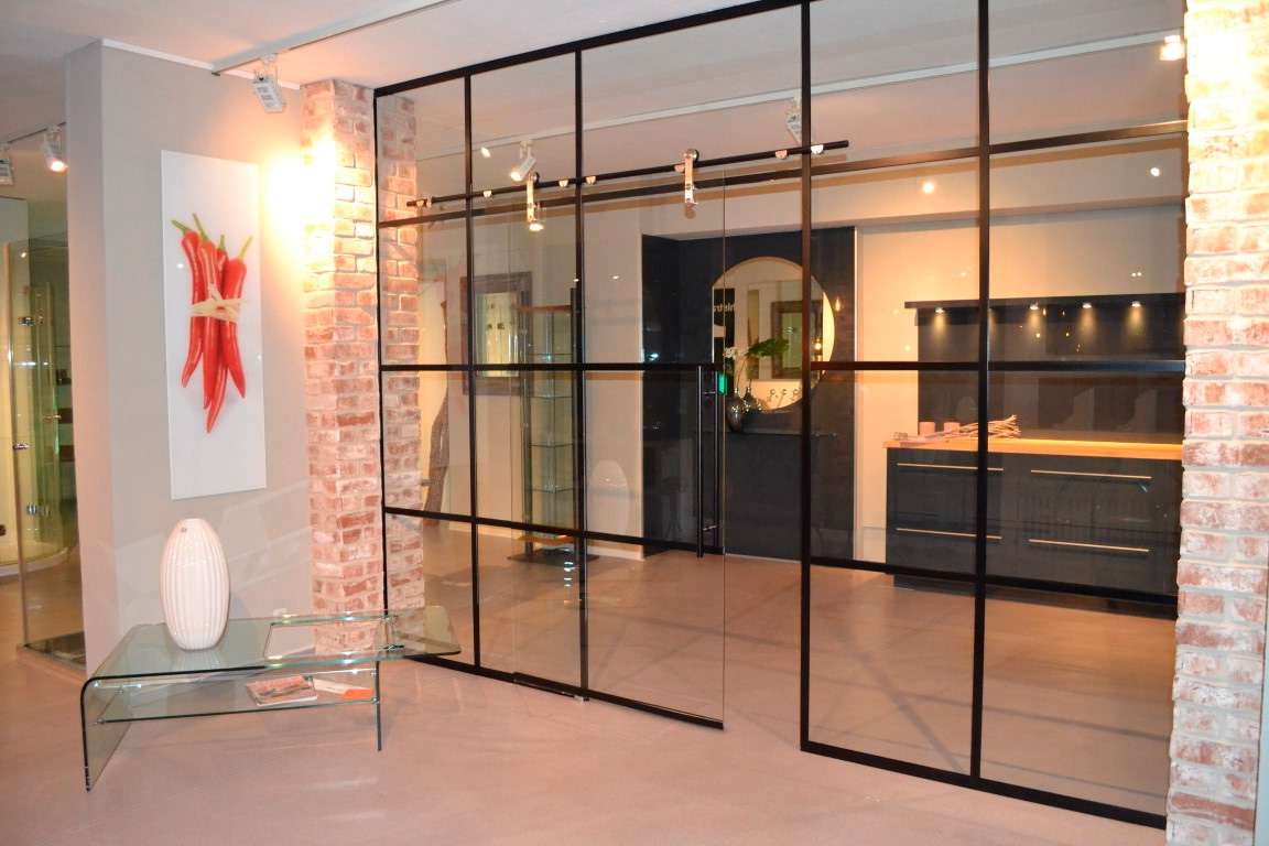 стеклянные двери на заказ 