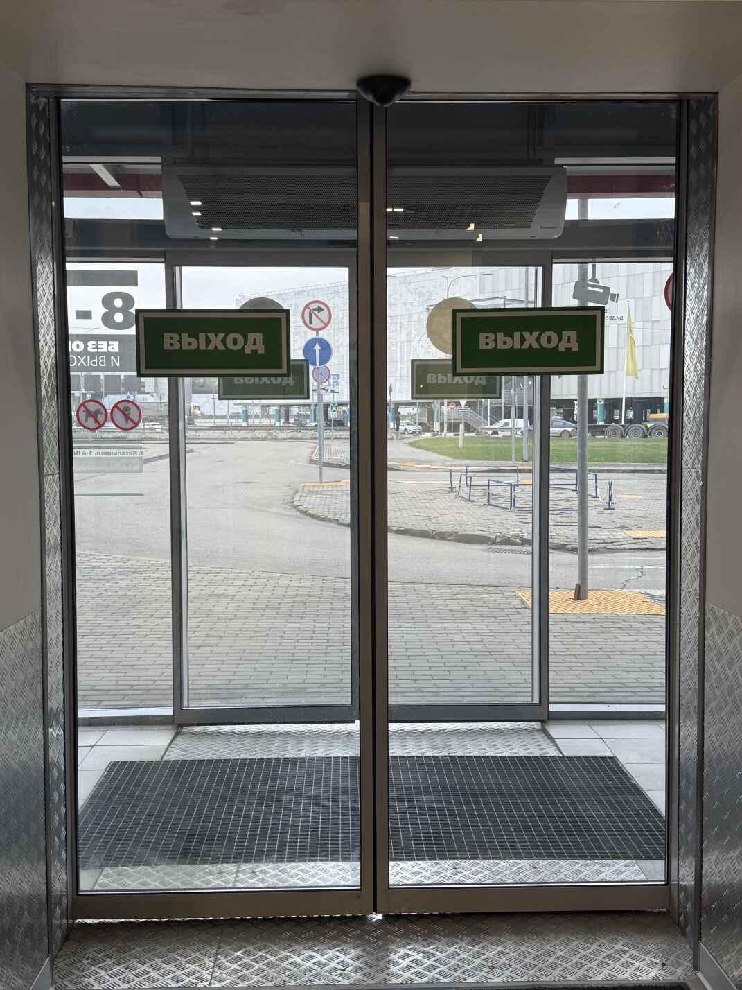 Раздвижные двери