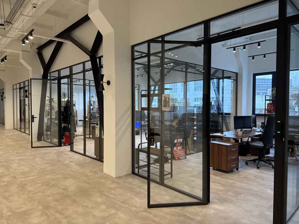 Каркасные перегородки и двери